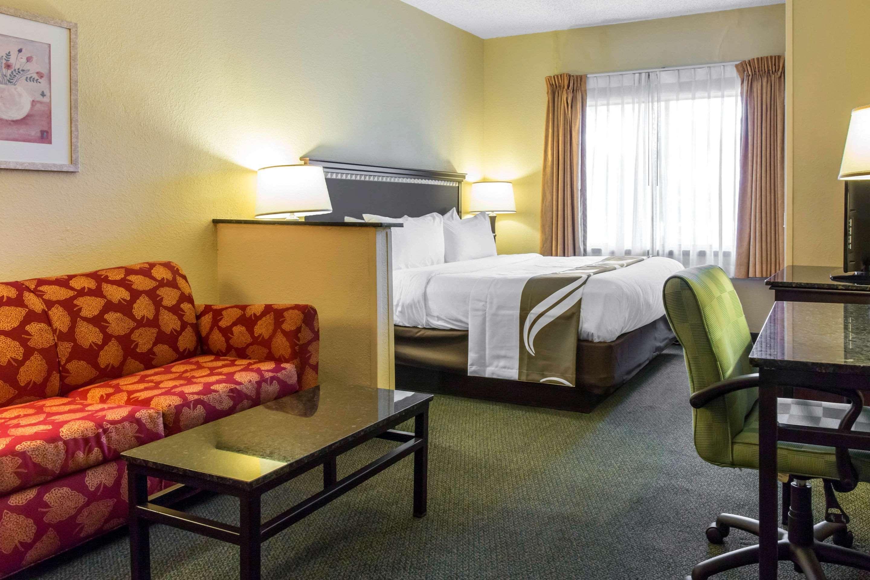 Williamsburg Mi Casa Hotel מראה חיצוני תמונה