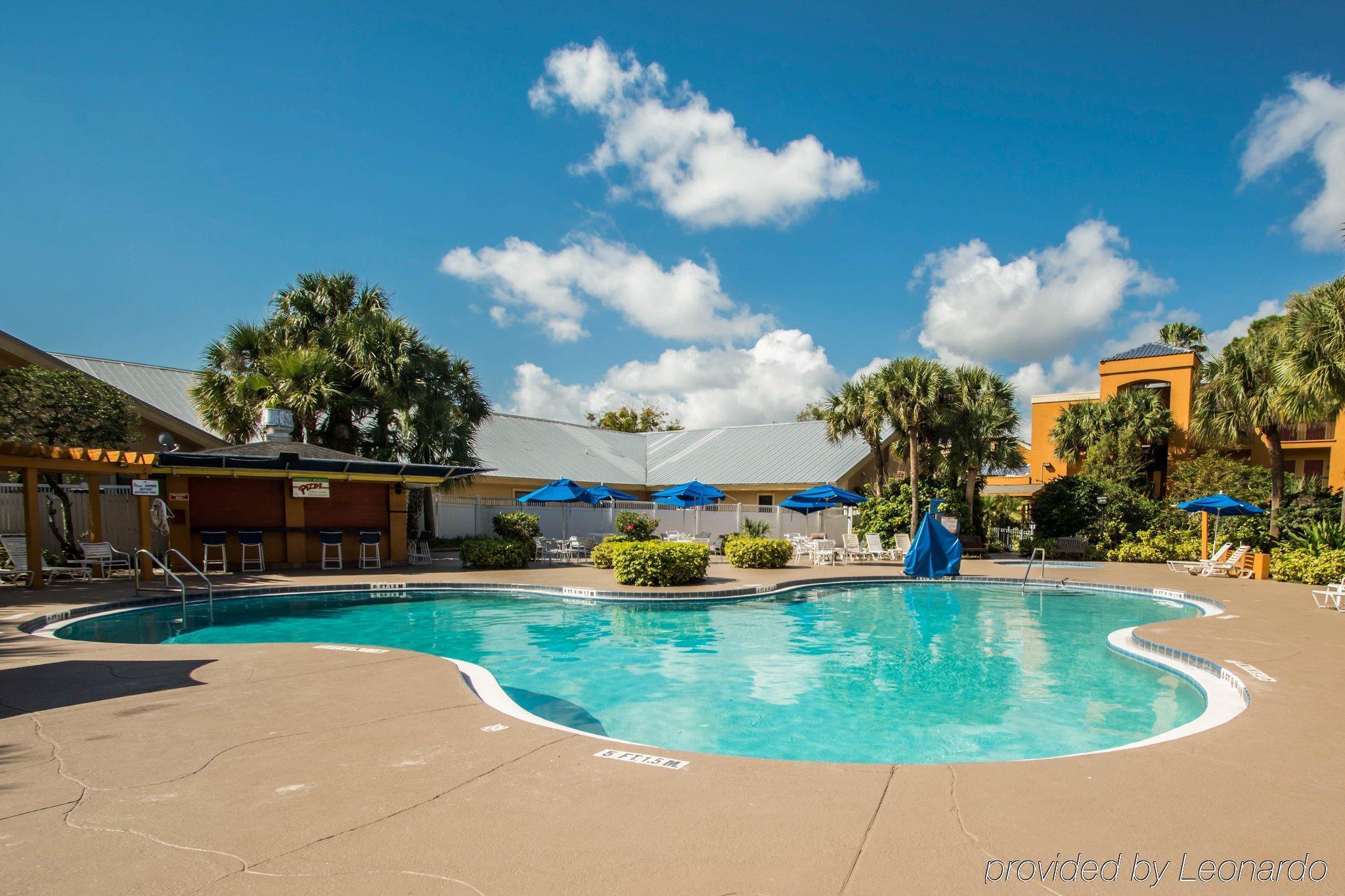 Williamsburg Mi Casa Hotel מראה חיצוני תמונה