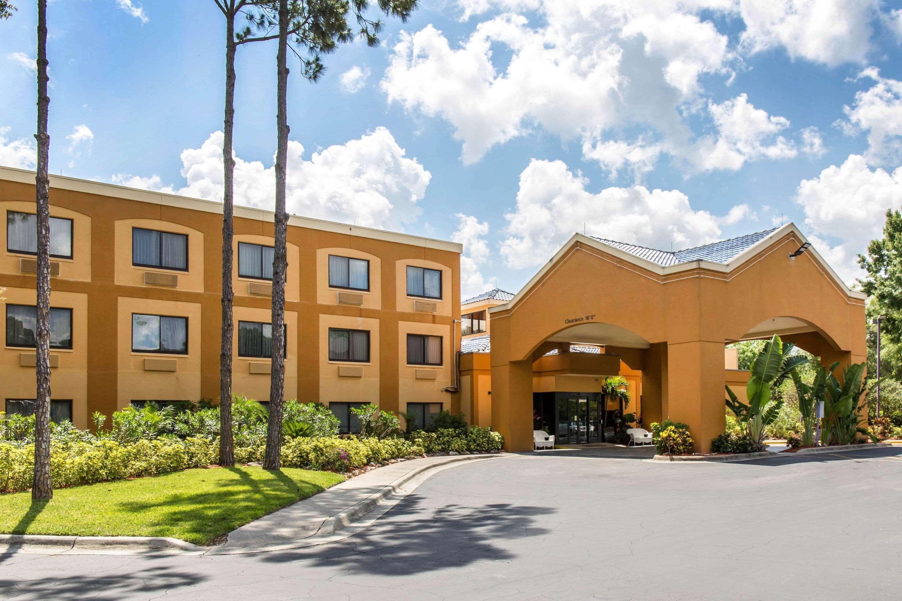 Williamsburg Mi Casa Hotel מראה חיצוני תמונה