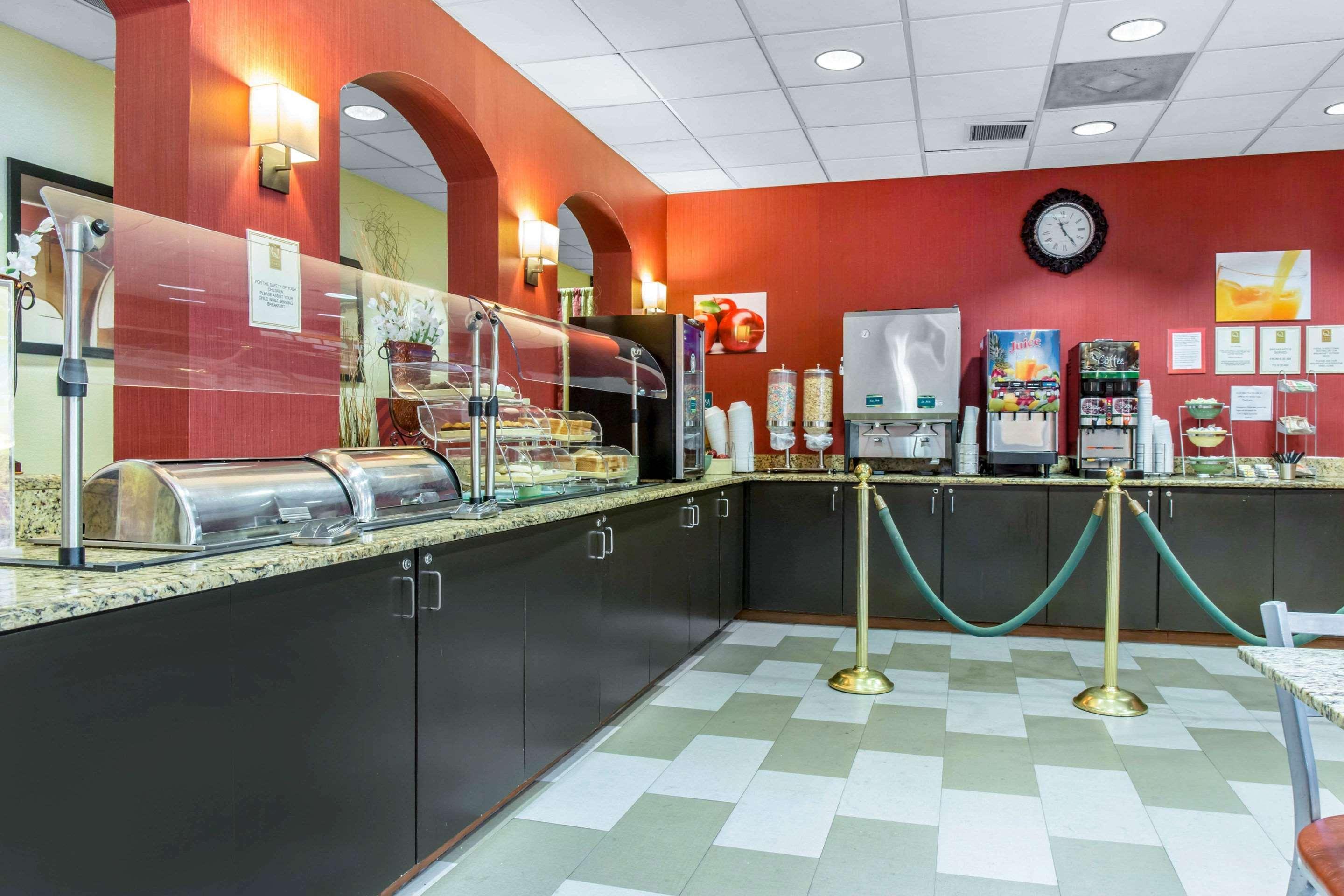Williamsburg Mi Casa Hotel מראה חיצוני תמונה