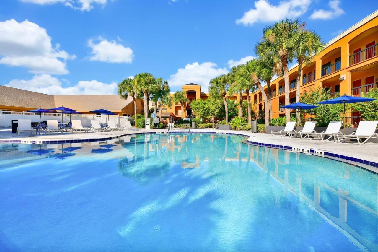 Williamsburg Mi Casa Hotel מראה חיצוני תמונה