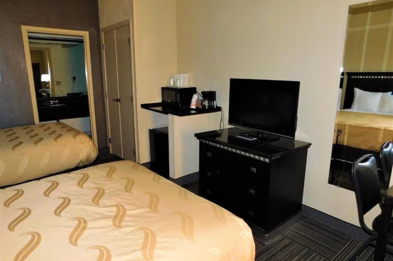 Williamsburg Mi Casa Hotel מראה חיצוני תמונה