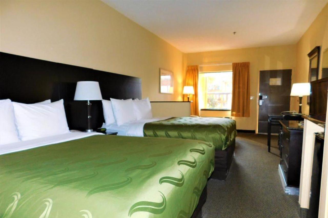 Williamsburg Mi Casa Hotel מראה חיצוני תמונה